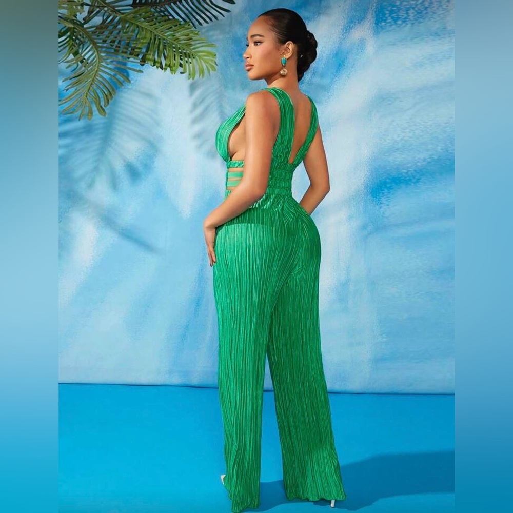 Green Sleeveless Jumpsuit